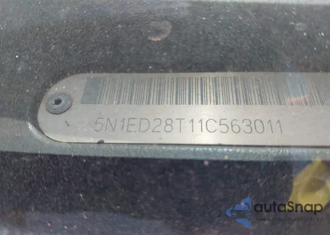 2001 Nissan Xterra Xe-V6 из США, поврежденный, VIN 5N1ED28T11C563011